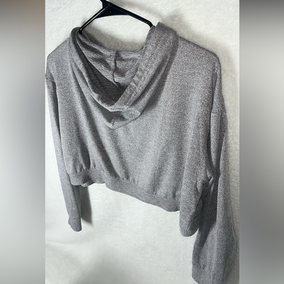 Cropped Hoodie - Picture 7 of 7